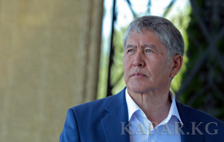 Президент А.Атамбаев в августе планирует записать 5 своих песен на кыргызском языке