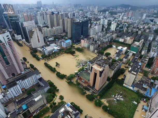 От тайфуна Мэги пострадали более миллиона человек