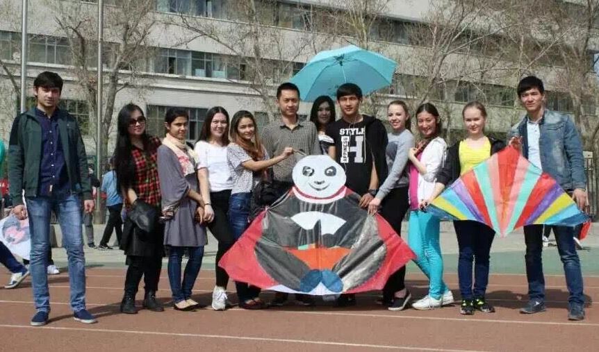 Девушки из Средней Азии хотят связать свои будущие профессии с обучением в Китае