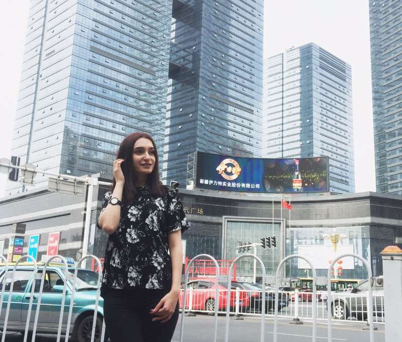 Карина Иман: «Поездка в Китай оставила сильное впечатление, и я решила, что моё будущее именно там»