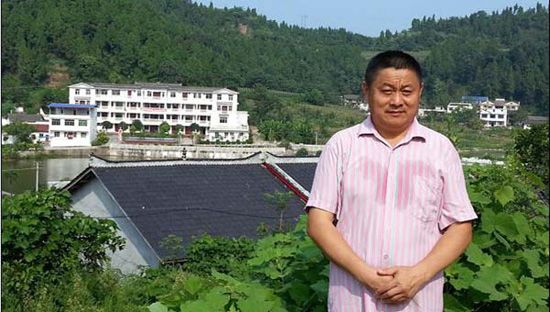 Китайский миллиардер поставил на ноги родную деревню