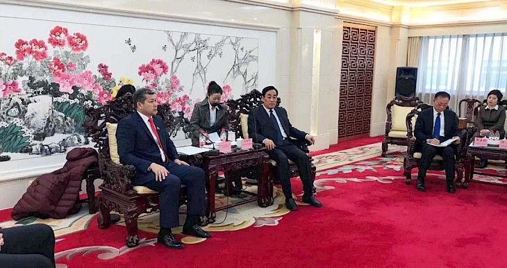 Делегация Жогорку Кенеша посетила город Чжэнчжоу, столицу провинции Хэнань
