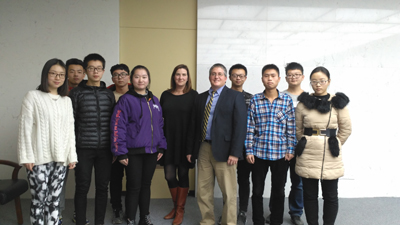 Делегация университета Талсы (США) поситила  кампус в Карамае Китайского нефтяного универститета (г.Пекин) с целью набора студентов и научного обмена