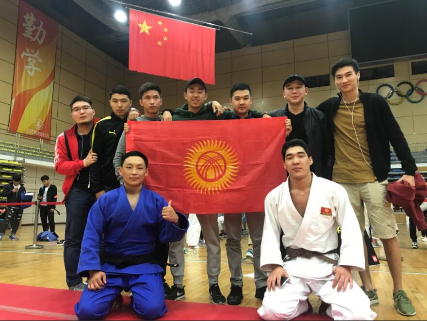 Кыргызские спортсмены завоевали золотые медали на турнире по дзюдо в Китае