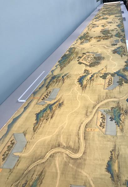 Длинный свиток, на котором изображена карта Великого шелкового пути, поступил в коллекцию музея Гугун