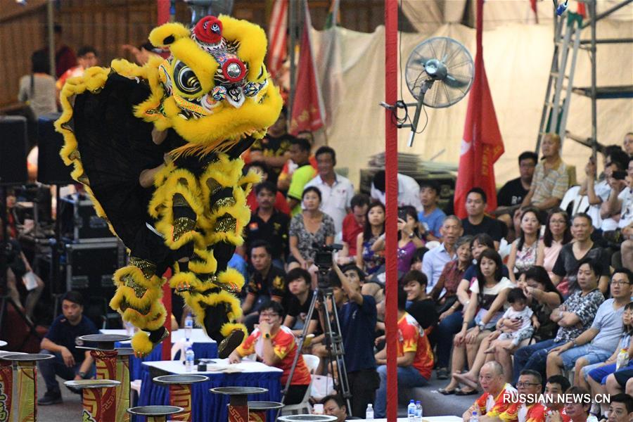 В китайском квартале Сингапура прошли 11-е Международные соревнования по танцу льва