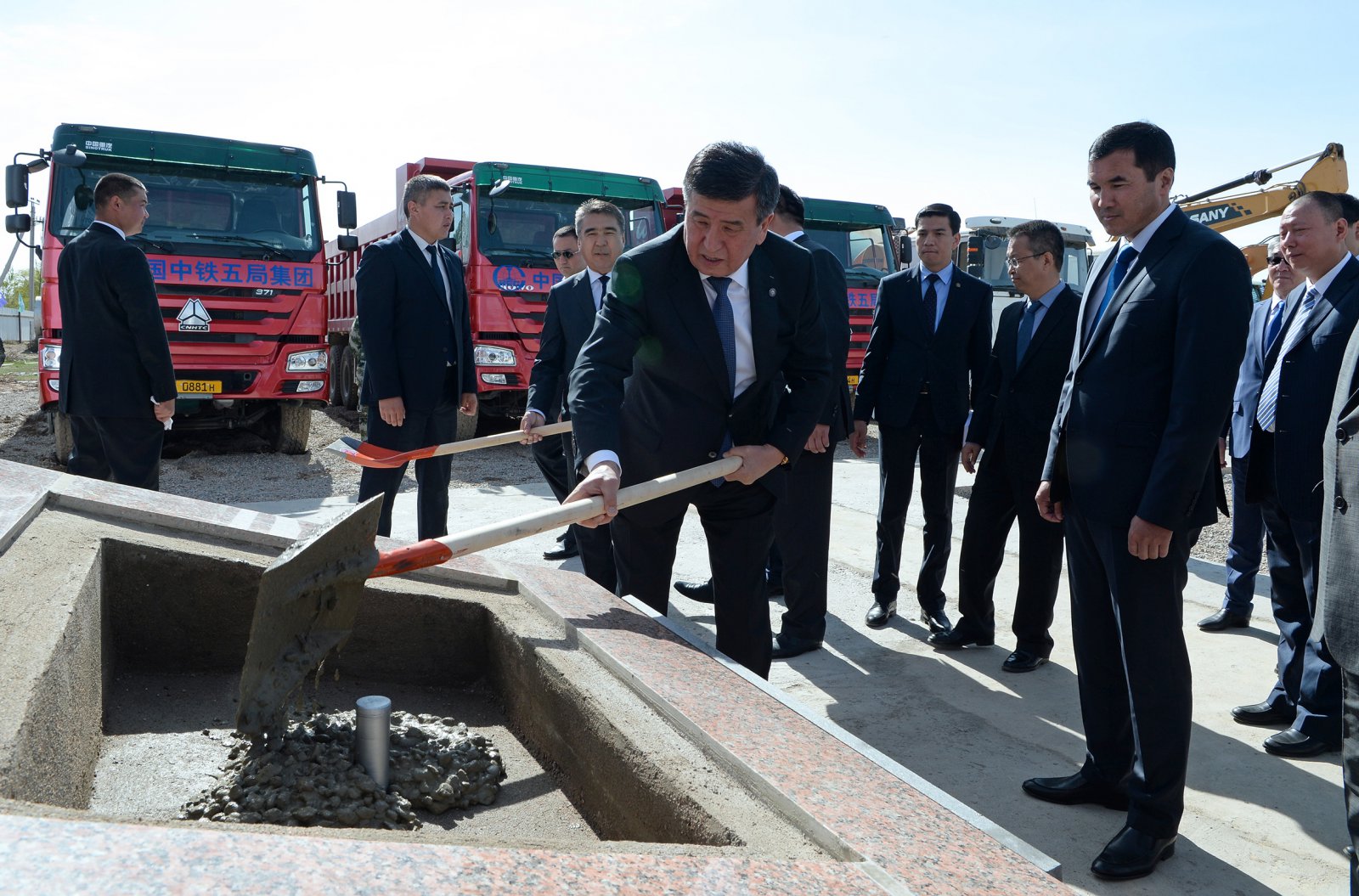 Китай выделил Кыргызстану 32 млн долларов на строительство ирригационных систем
