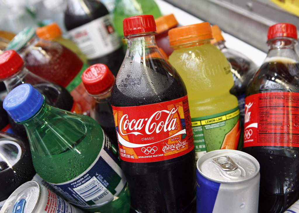 Китаю предложили ввести налог на сахар для борьбы с ожирением