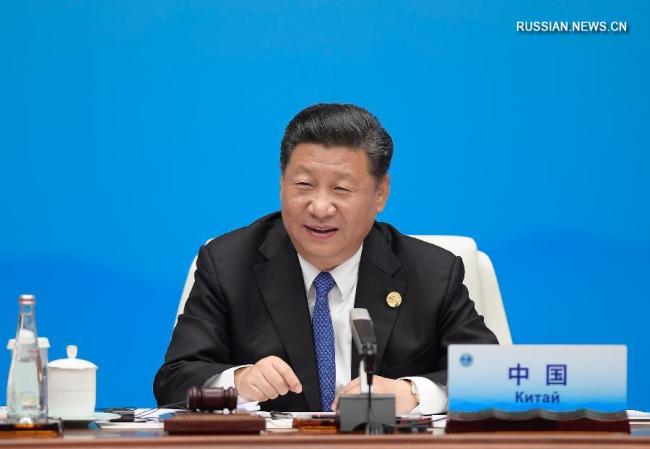 Си Цзиньпин председательствовал на заседании саммита ШОС в узком составе