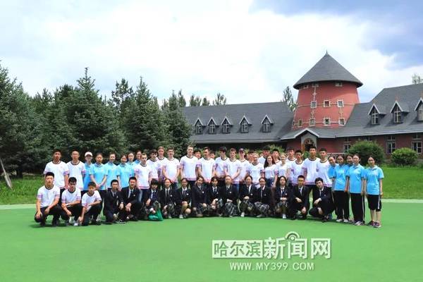 Российско-китайский союз средних школ открыл спортивный лагерь