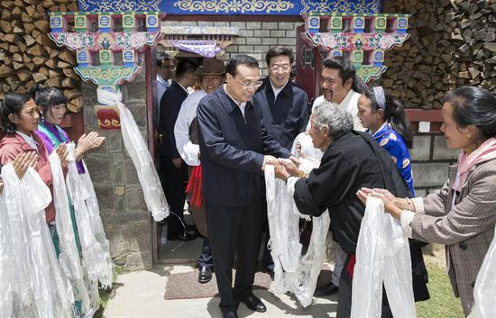 Китайский премьер Ли Кэцян остался доволен визитом в Тибет