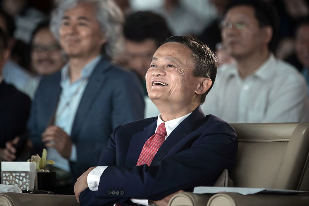 Джек Ма покинет пост главы Alibaba и вернется к преподаванию