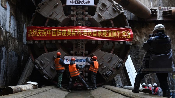 Китайские специалисты успешно завершили проходку первого тоннеля нового участка метро в Москве