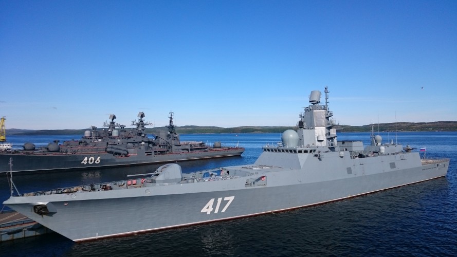 Российские корабли прибыли в Циндао на парад в честь 70-летия ВМС Китая