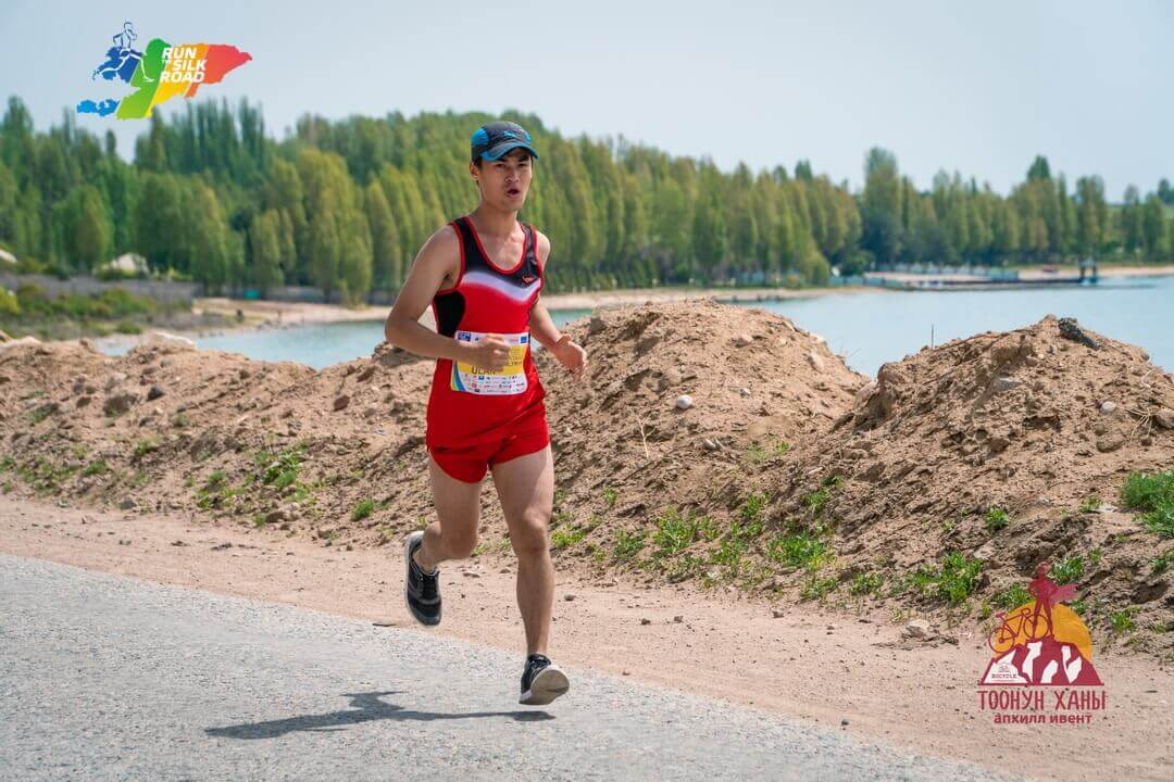На берегу Иссык-Куля пройдет Международный марафон «Run the Silk road», приуроченный к ШОС
