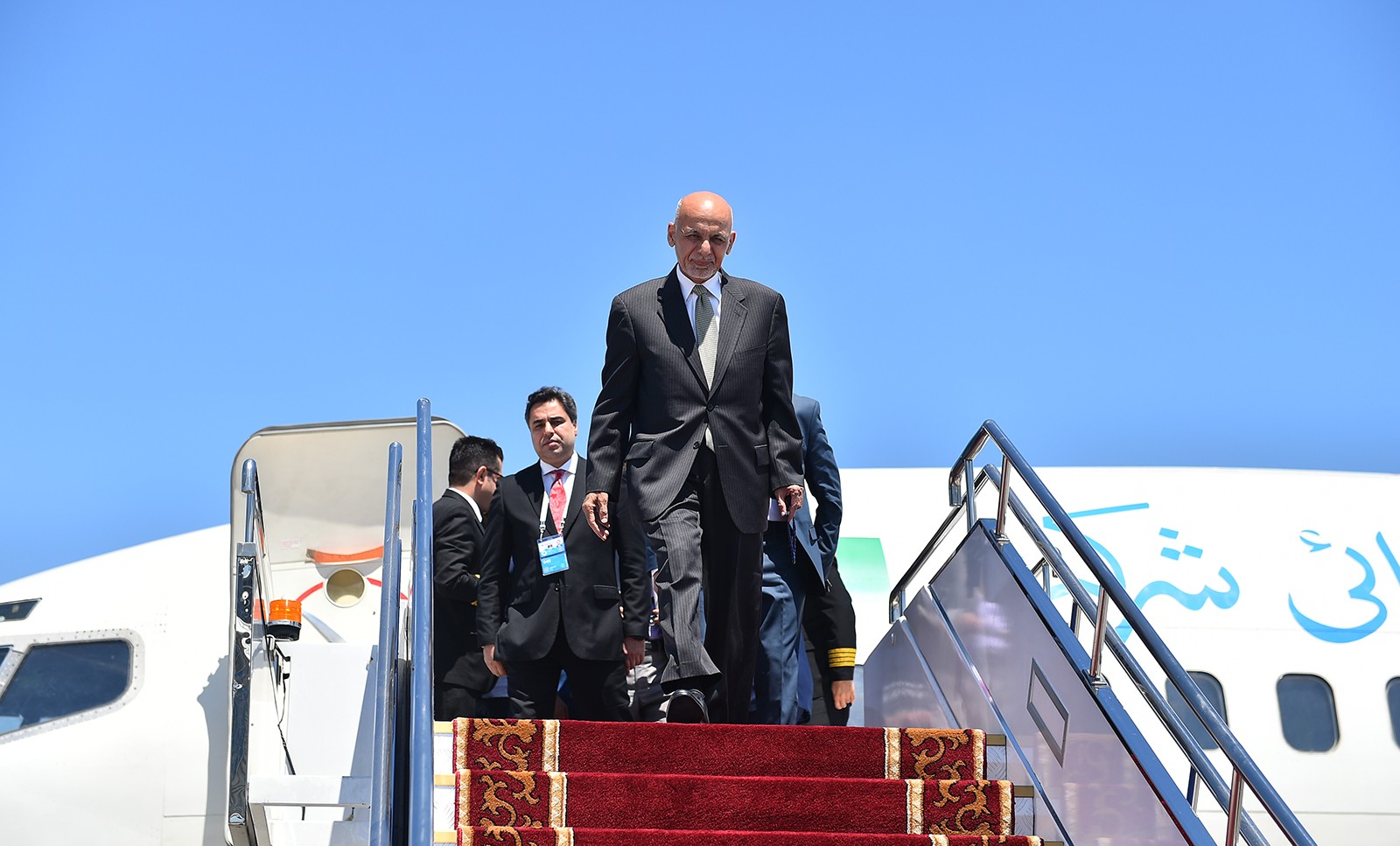 Президент Афганистана Мохаммад Ашраф Гани прибыл в Кыргызстан