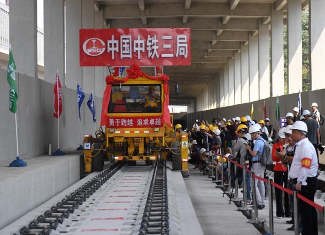 К концу года Пекин и Чжанцзякоу соединит новая высокоскоростная железная дорога