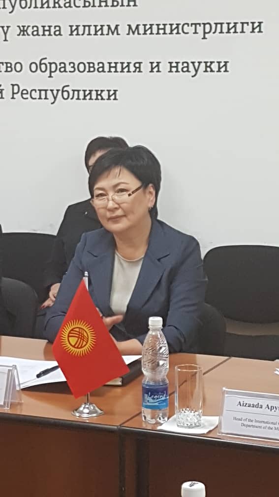 Министерство образования и науки КР расширит сотрудничество с КНР в сфере цифровизации