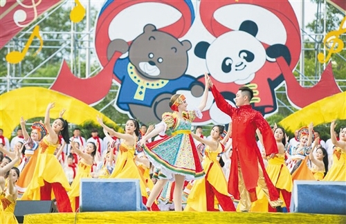 В городе Хэйхэ открылась 10-я Китайско-российская культурная ярмарка