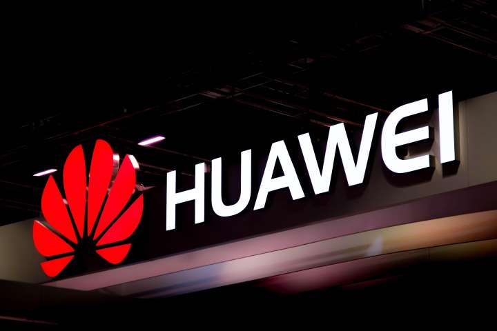 Американские компании нашли лазейку в запрете Трампа на сотрудничество с Huawei