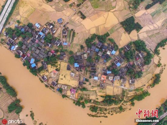В Китае – сильнейшие за 20 лет наводнения