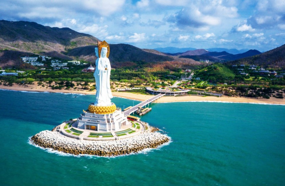 Островная провинция Хайнань отметила быстрый рост внешней торговли по итогам первого полугодия