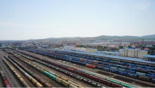 Через КПП Маньчжурия следуют 53 состава «Китай-Европа»