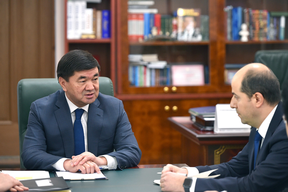 Премьер-министр Мухаммедкалый Абылгазиев встретился с постоянным представителем МВФ Тиграном Погосяном