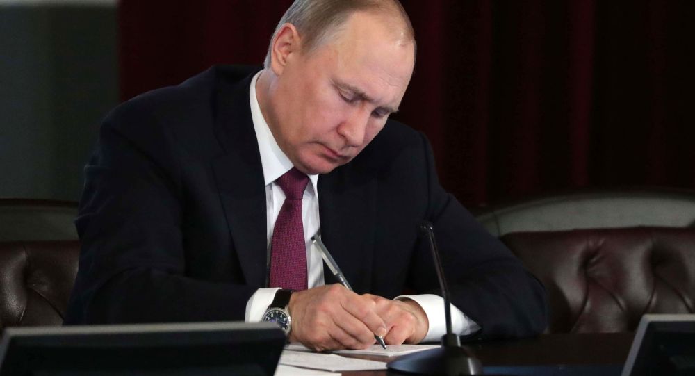 Путин ратифицировал соглашение с Кыргызстаном о доставке военной почты