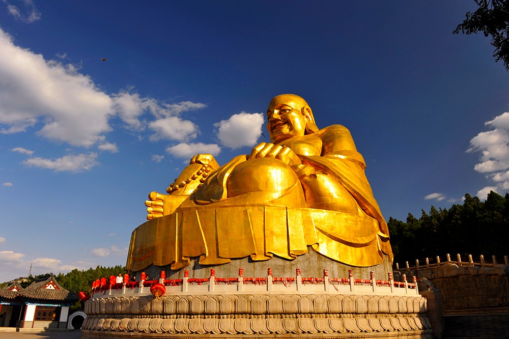 Цзинань – Будда дүйнөсүнө саякат