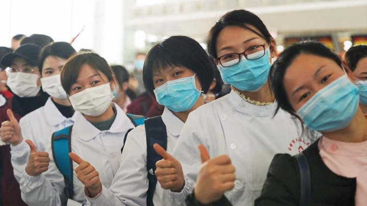 Китай направил 28 тыс. женщин-медицинских работников для борьбы с COVID-19 в провинции Хубэй