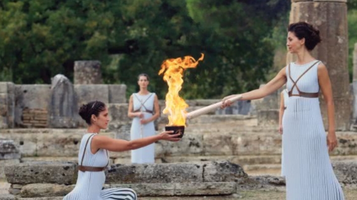 Церемония зажжения олимпийского огня в Греции пройдет без зрителей из-за коронавируса