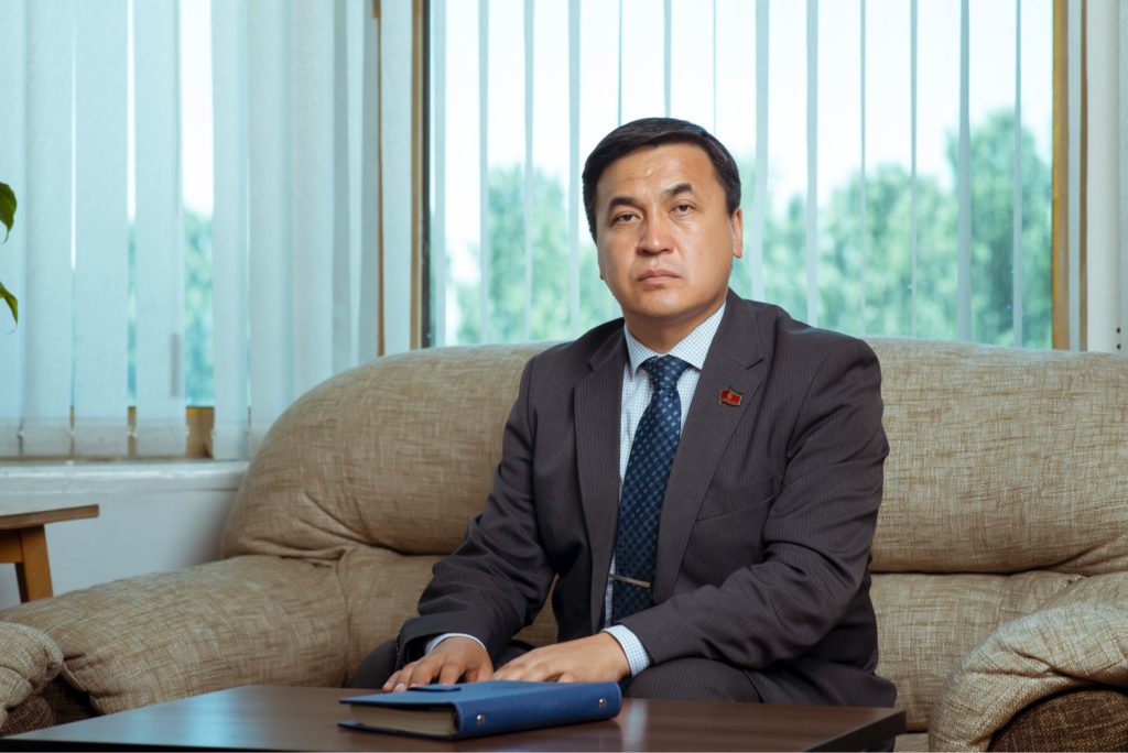 Каныбек Иманалиев: «Кытай Кыргызстан үчүн чексиз океан»