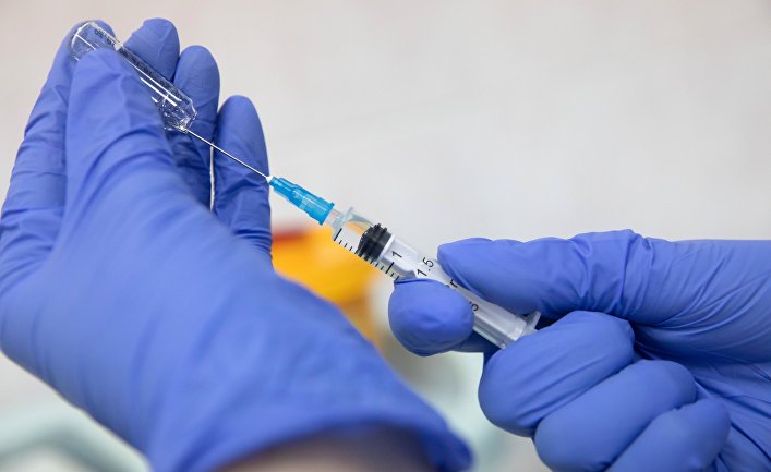 Китай одобрил три вида вакцин против COVID-19 для клинических испытаний