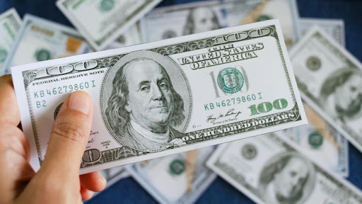 【наши соседи】Курс доллара на «черном рынке» Туркмении превысил официальный в 6,5 раза