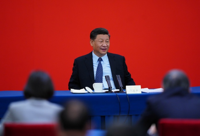 Си Цзиньпин: следует продвигать новые преимущества Китая в современных условиях