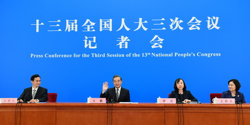 Член Госсовета, Министр иностранных дел КНР Ван И  О внешней политике Китая  на пресс-конференции третьей сессии ВСНП 13-ого созыва