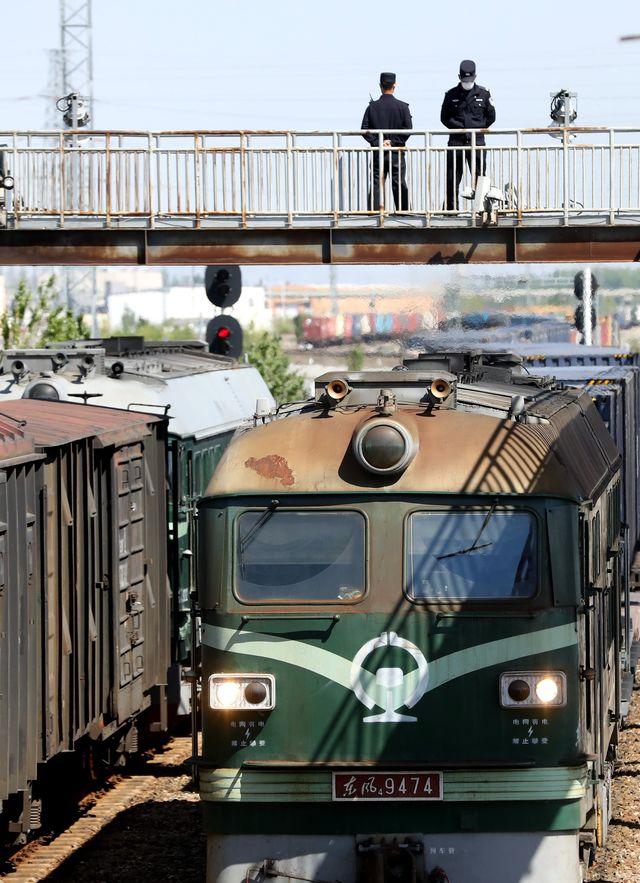 1300-й рейс грузового поезда отправился с КПП «Хоргос» в Синьцзяне