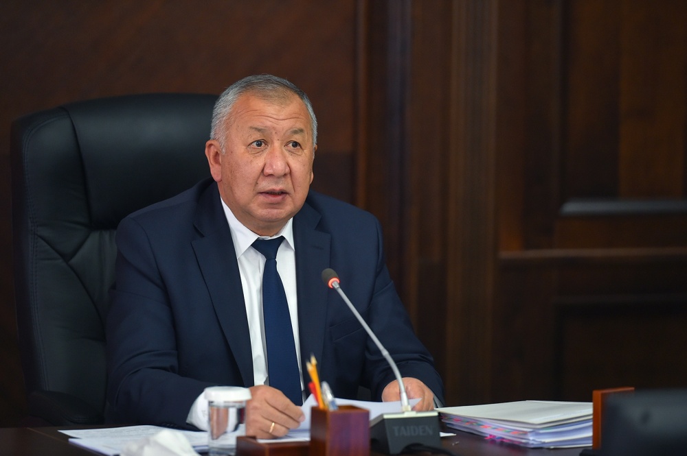 Кубатбек Боронов: «На 2021 год правительство КР вынуждено сократить отдельные расходы»