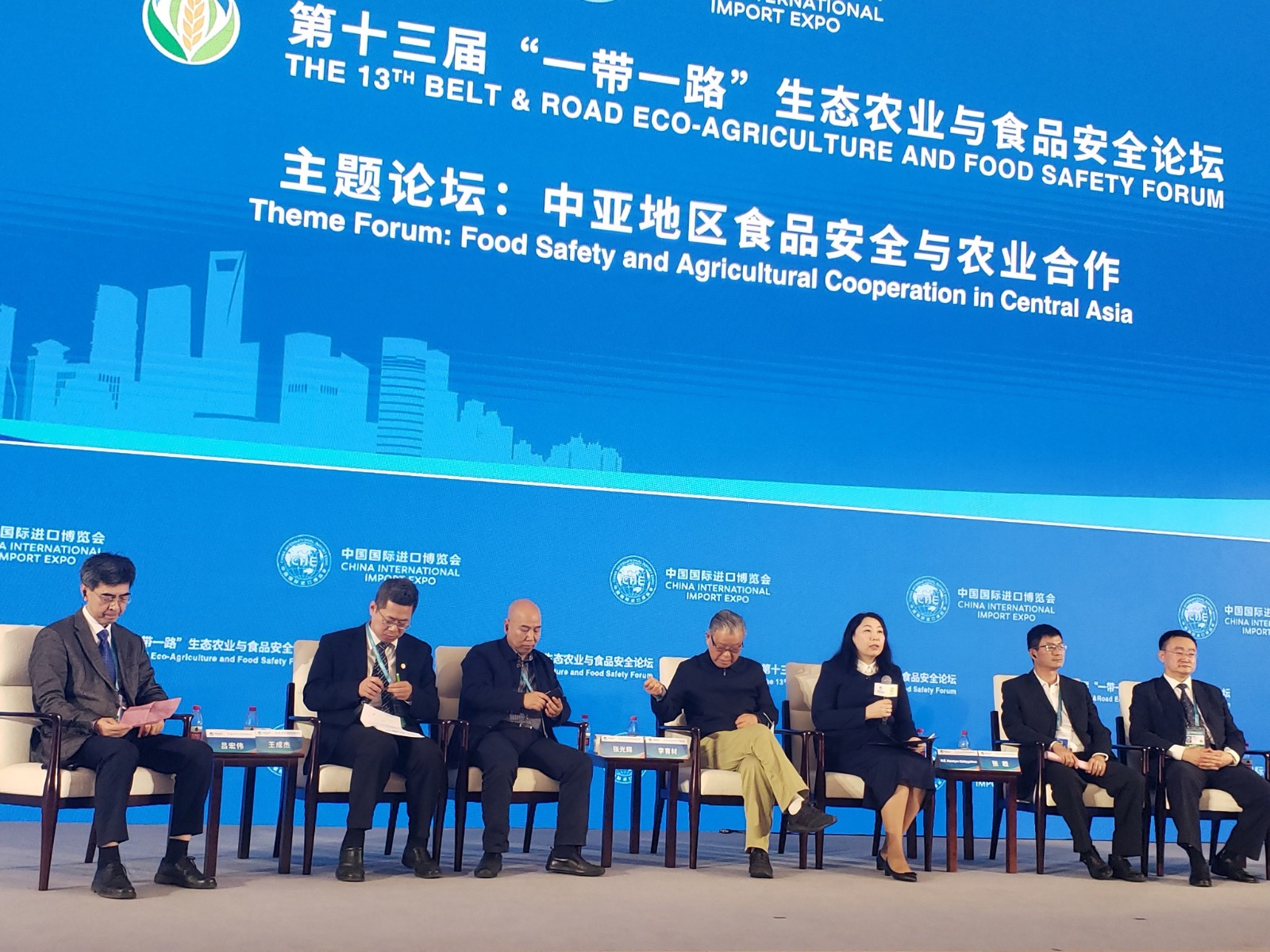 В Шанхае обсудили перспективы продвижения экспорта сельхозпродукции из КР в КНР через платформу «Alibaba»
