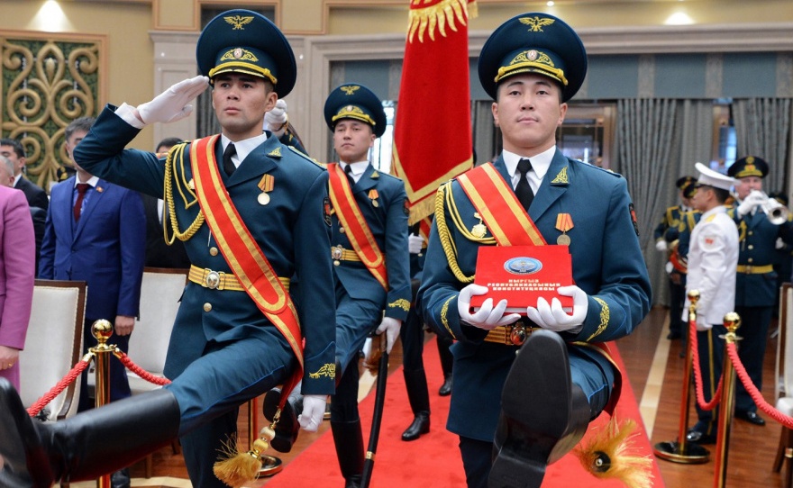 Инаугурация избранного президента Садыра Жапарова пройдет с участием более тысячи гостей