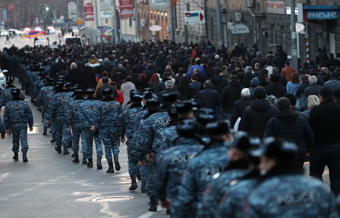 Три митинга ждут столицу Армении сегодня