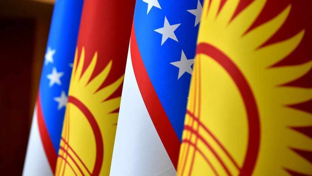 Узбекистан и Кыргызстан подписали соглашения почти на 