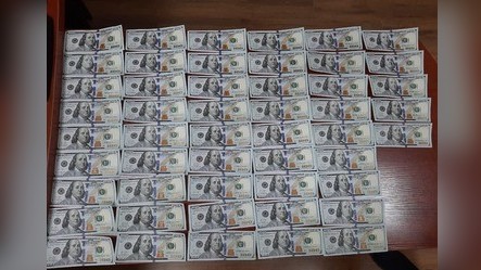 В Узбекистане пресекли деятельность банды долларовых фальшивомонетчиков
