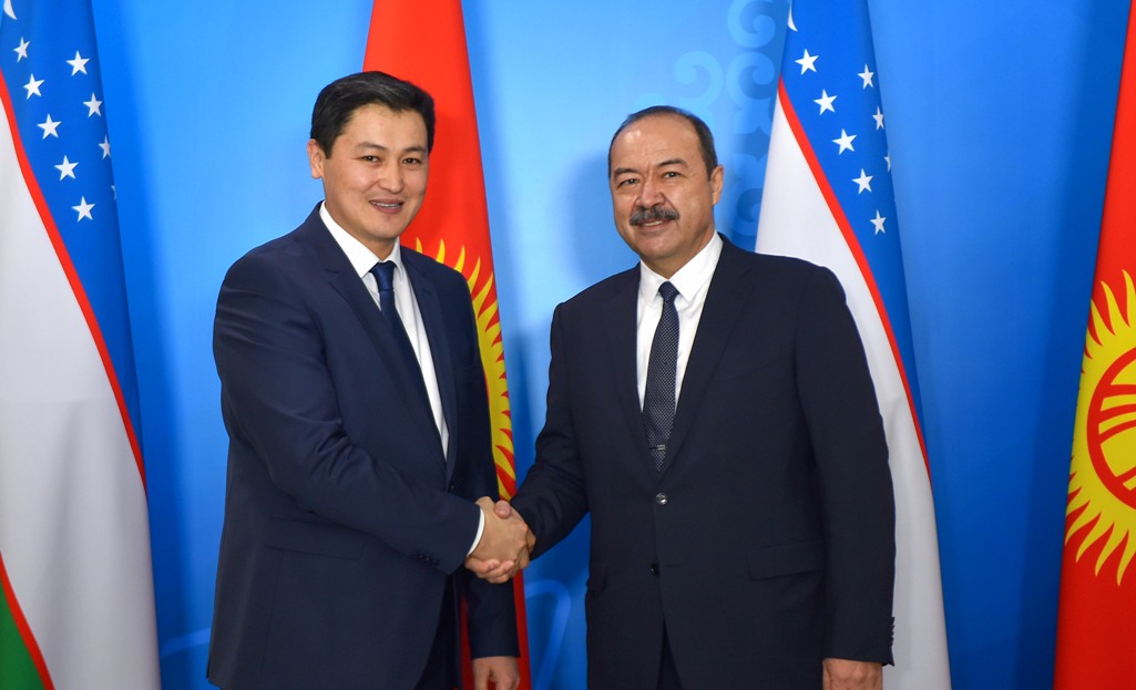 В Ташкенте проходят переговоры премьер-министров Кыргызстана и Узбекистана в узком формате