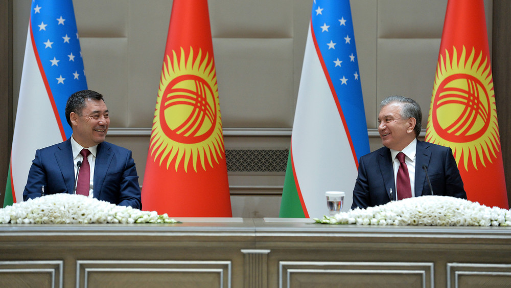 Президенты Кыргызстана и Узбекистана обсудили юридическое оформление оставшихся участков на границе