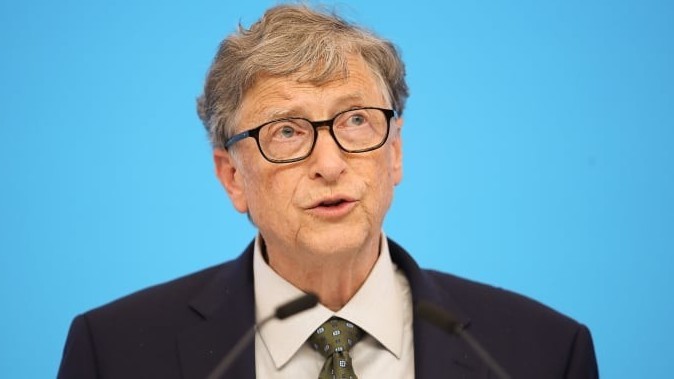 Билл Гейтс покинул совет директоров Microsoft из-за подозрений в отношениях с коллегой, - The Wall Street Journal